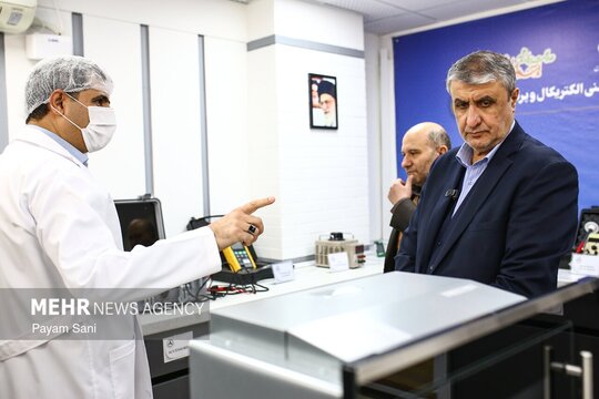 رونمایی از «آزمایشگاه ایمنی الکتریکال و پرتویی» با حضور «محمد اسلامی» رییس سازمان انرژی اتمی انجام شد.