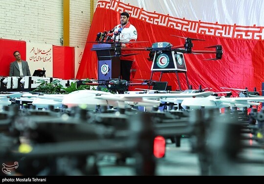 مراسم الحاق ناوگان پهپادی جمعیت هلال احمر  با حضور پیرحسین کولیوند رئیس جمعیت هلال‌احمر و سردار رضا طلایی نیک سخنگوی وزارت دفاع در سازمان جمعیت هلال احمر برگزار شد.