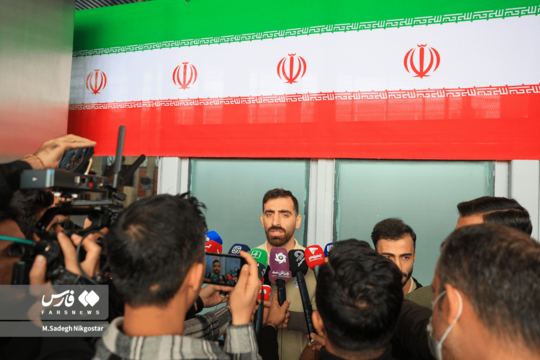 ملی‌پوشان فوتسال ایران پس از حضوری موفق در جام ملت‌های فوتسال آسیا به میزبانی اندونزی و کسب چهاردهمین عنوان قهرمانی خود در این رقابت‌ها، به کشور بازگشتند