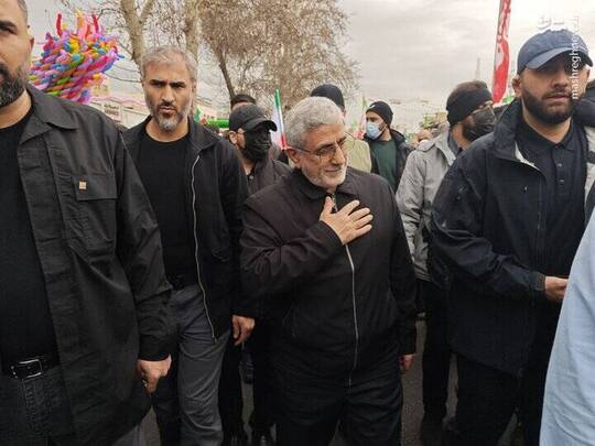 حضور سردار اسماعیل قاآنی فرمانده سپاه قدس در راهپیمایی یوم الله ۲۲ بهمن