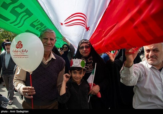 راهپیمایی 22 بهمن در شیراز