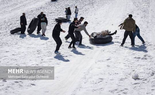 تیوپ سواری در پیست اسکی بارده چهارمحال و بختیاری