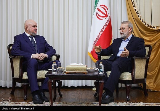 علی لاریجانی، دبیر شورای عالی امنیت ملی کشورمان با سرگئی تسویلیف وزیر انرژی روسیه دیدار و گفتگو کرد.