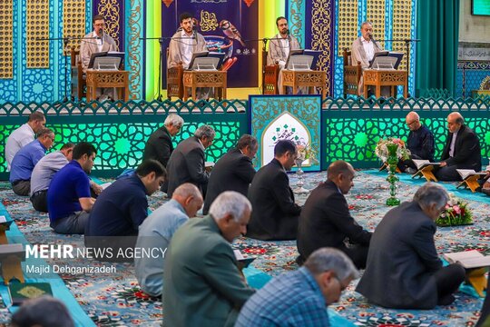 مراسم جزء خوانی قرآن کریم در یزد