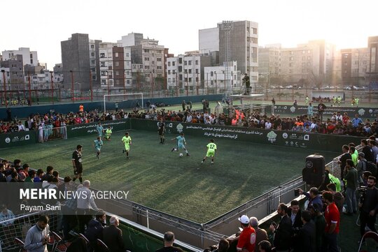 مرحله پایانی مسابقات استعدادیابی رده های سنی نونهالان و نوجوانان فوتبال خیابانی (۲۰ ۲۰ محله کشور ) در ورزشگاه قیانوری محله بهمنیار تهران برگزار شد.