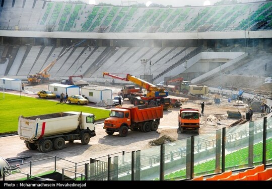 خبرنگاران روز سه‌شنبه با حضور در ورزشگاه آزادی تهران از روند بازسازی و تعمیرات بازدید کردند و محمدعلی ثابت قدم مدیرعامل شرکت توسعه و نگهداری اماکن ورزشی توضیحاتی را در این خصوص ارایه کرد.