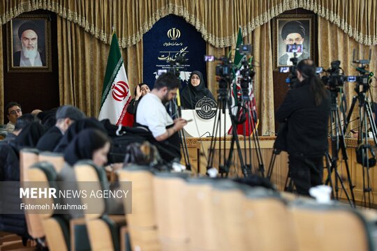 نشست خبری سخنگوی دولت