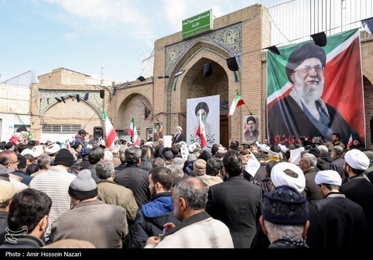 اجتماع مردمی بیعت با آیت‌الله سید مجتبی خامنه‌ای سومین رهبر معظم انقلاب اسلامی - قزوین