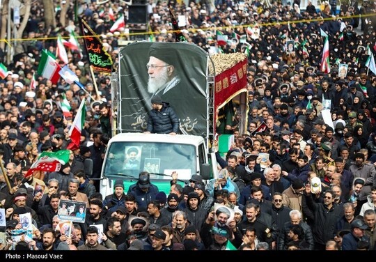تشییع پیکر شهدای حملات آمریکایی صهیونی در تبریز