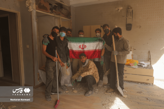 در پی حملات رژیم صهیونی و آمریکا به برخی مناطق مسکونی کرج ، گروه‌های جهادی با حضور در محل، به کمک و رسیدگی به خانواده‌های آسیب‌دیده پرداختند.