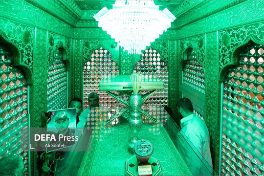 آئین گلاب شویی ضریح مطهر حضرت شاهچراغ(ع)