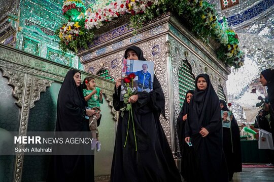 به مناسبت سالروز بزرگداشت حضرت احمدابن موسی الکاظم شاهچراغ (ع)، مراسم غبارروبی حرم مطهر این امامزاده با حضور خانواده‌های معظم شهدای جنگ تحمیلی رمضان برگزار شد.