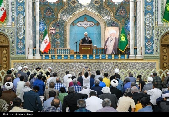 مراسم سالگرد ارتحال آیت‌الله العظمی محمدتقی بهجت با حضور علما، فضلا، طلاب، مسئولان استانی و اقشار مختلف مردم در حرم حضرت فاطمه معصومه (س) برگزار شد.