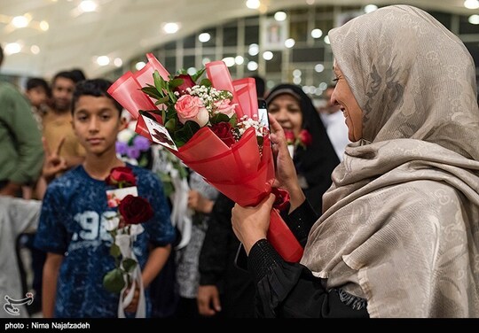 بازگشت نخستین گروه پروازی حجاج به مشهد