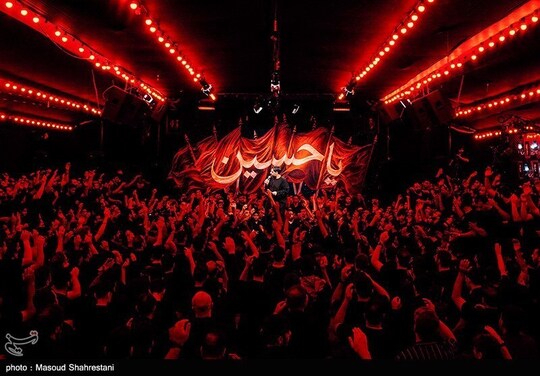 عزاداری شب اول محرم درهیئت ریحانه الحسین (ع)